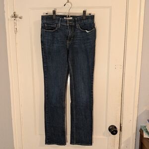 Women's Levi's 525 perfect waist straight jeans (size 10) EUC